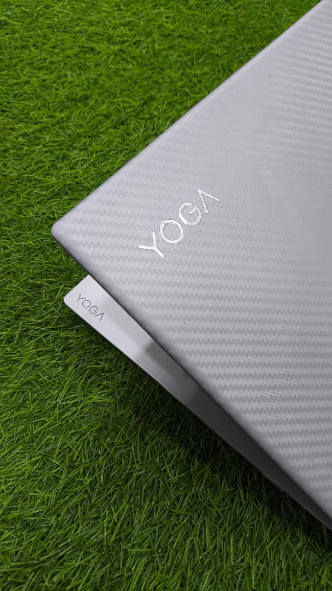 Lenovo Yoga 13 – Intel Core i5 8th Gen, 8GB RAM, 256GB NVMe SSD, 13" Full HD Touchscreen, 360° Convertible