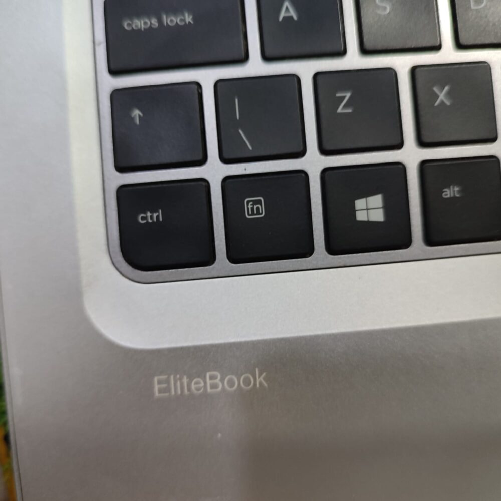HP EliteBook 840 G4 – Intel Core i7 7th Gen | 8GB RAM | 256GB SSD | 14" Full HD | Webcam | Good Battery Backup