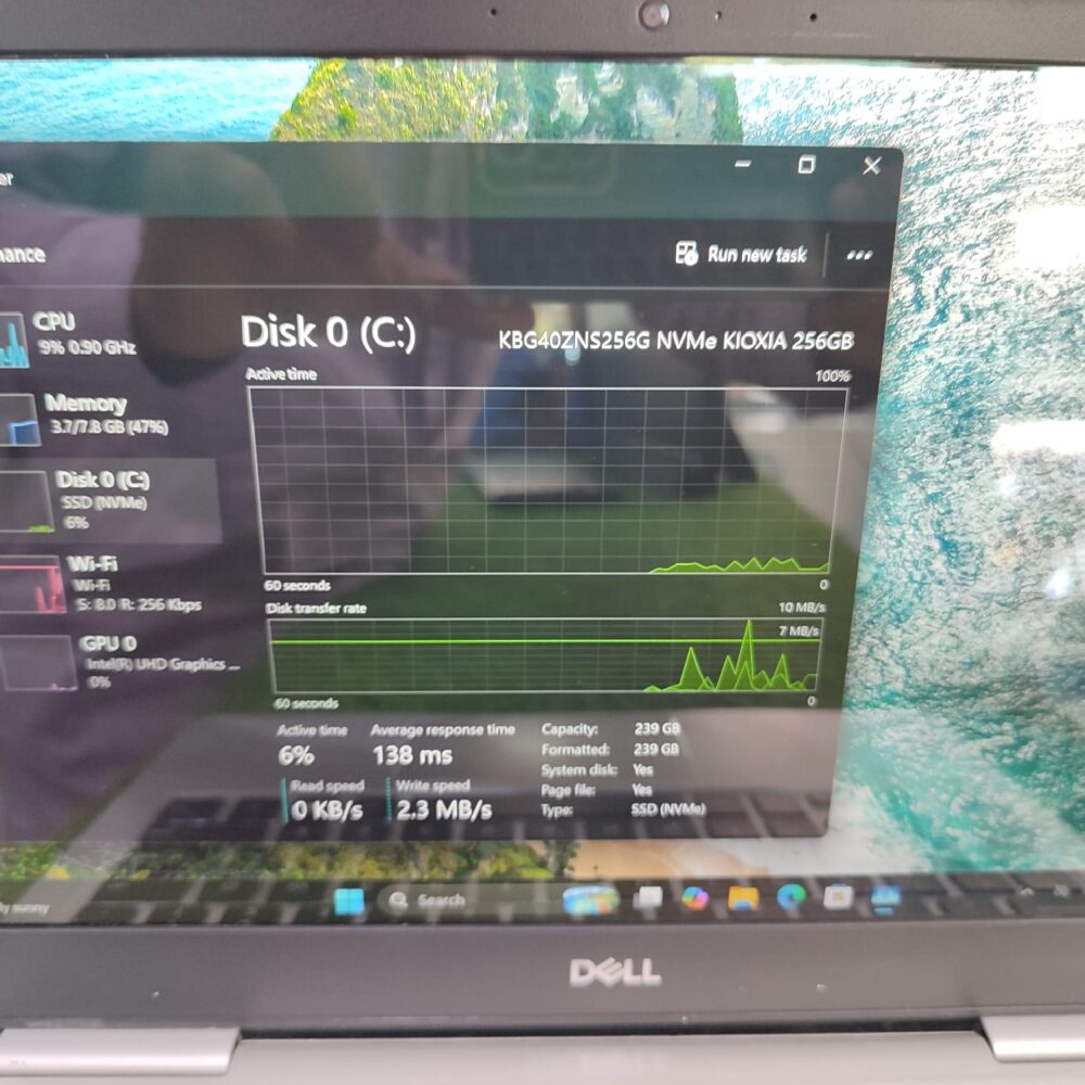 Dell Inspiron 7370 – Intel Core i5 8th Gen | 8GB RAM | 256GB SSD | 13.3" Full HD | Backlit Keyboard | Good Battery Backup