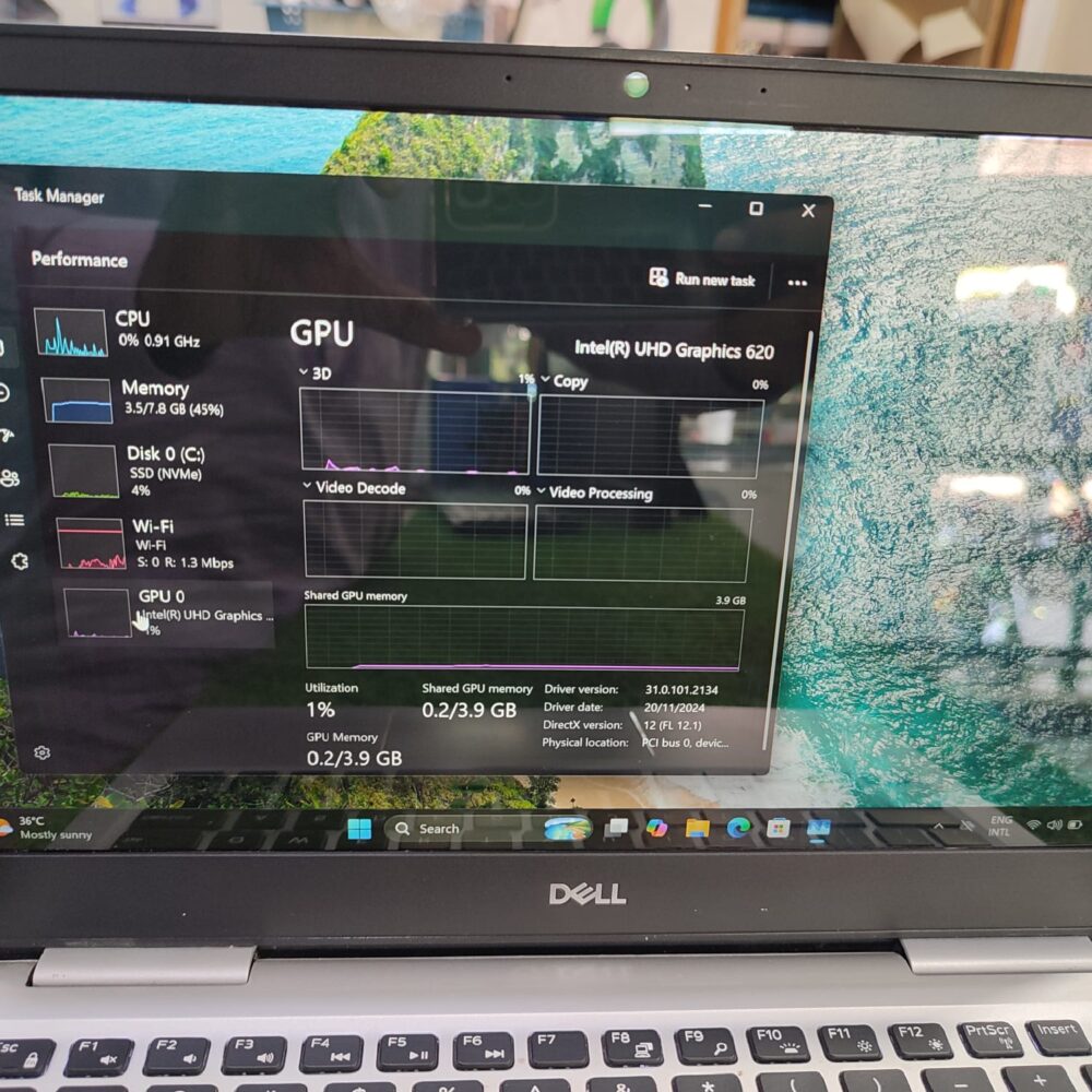 Dell Inspiron 7370 – Intel Core i5 8th Gen | 8GB RAM | 256GB SSD | 13.3" Full HD | Backlit Keyboard | Good Battery Backup