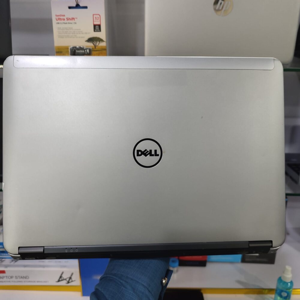 WhatsApp Image 2026-08-20 at 4.23.56 PM Dell Latitude E6440 Laptop – Intel Core i7 4th Gen, 8GB RAM, 128GB SSD, 2GB Graphics