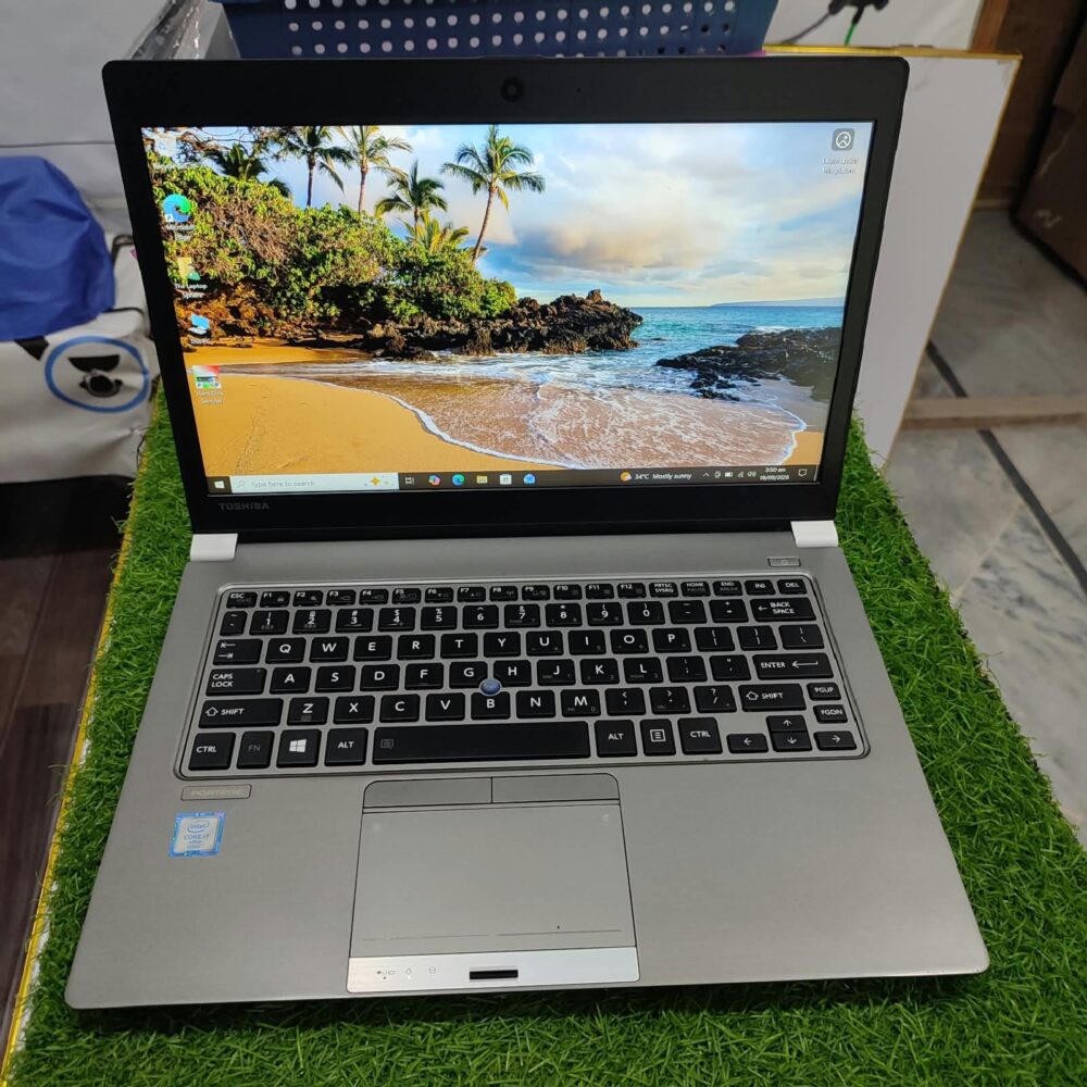 Toshiba Portege Z30-C – Core i7 6th Gen | 8GB RAM | 256GB SSD | Webcam