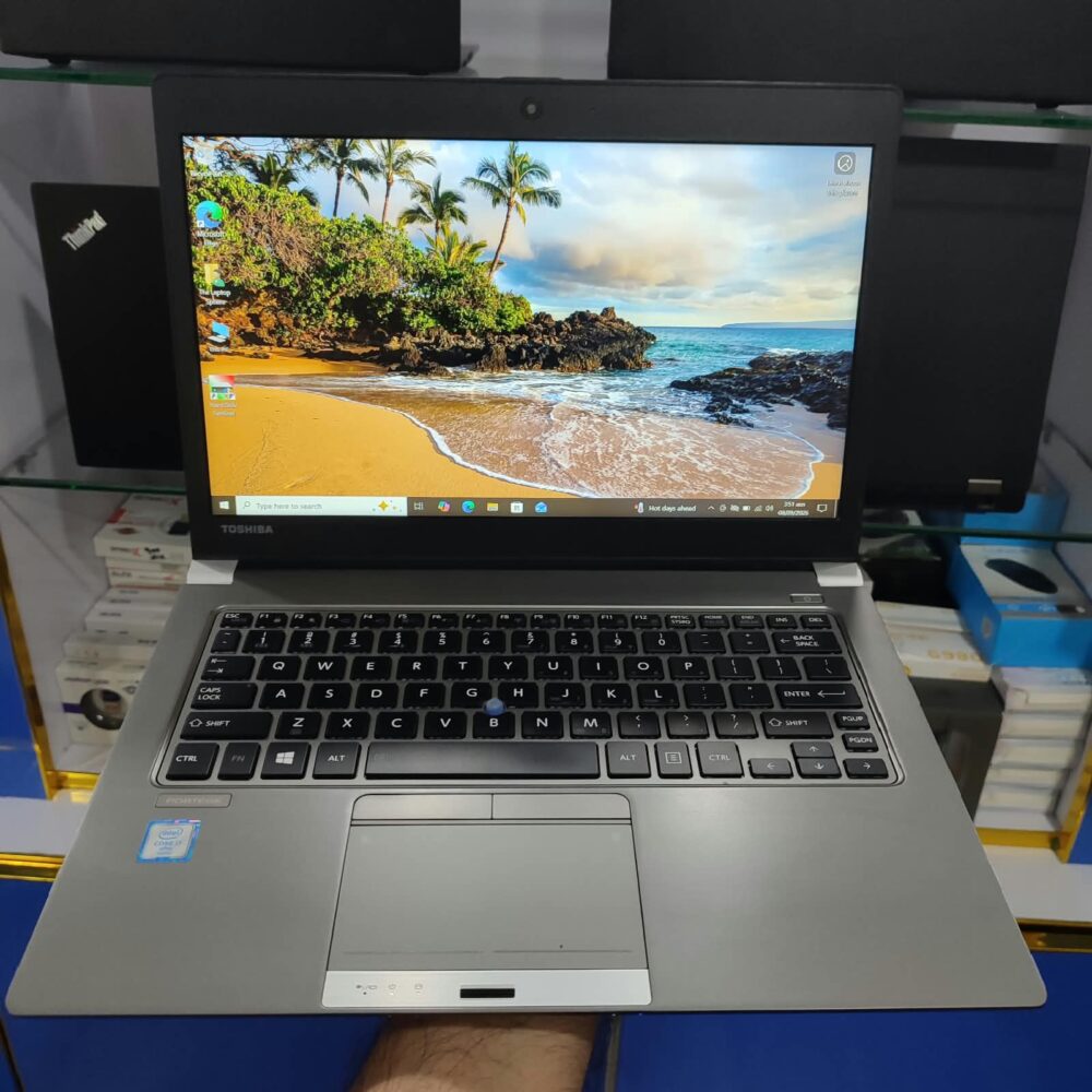 Toshiba Portege Z30-C – Core i7 6th Gen | 8GB RAM | 256GB SSD | Webcam