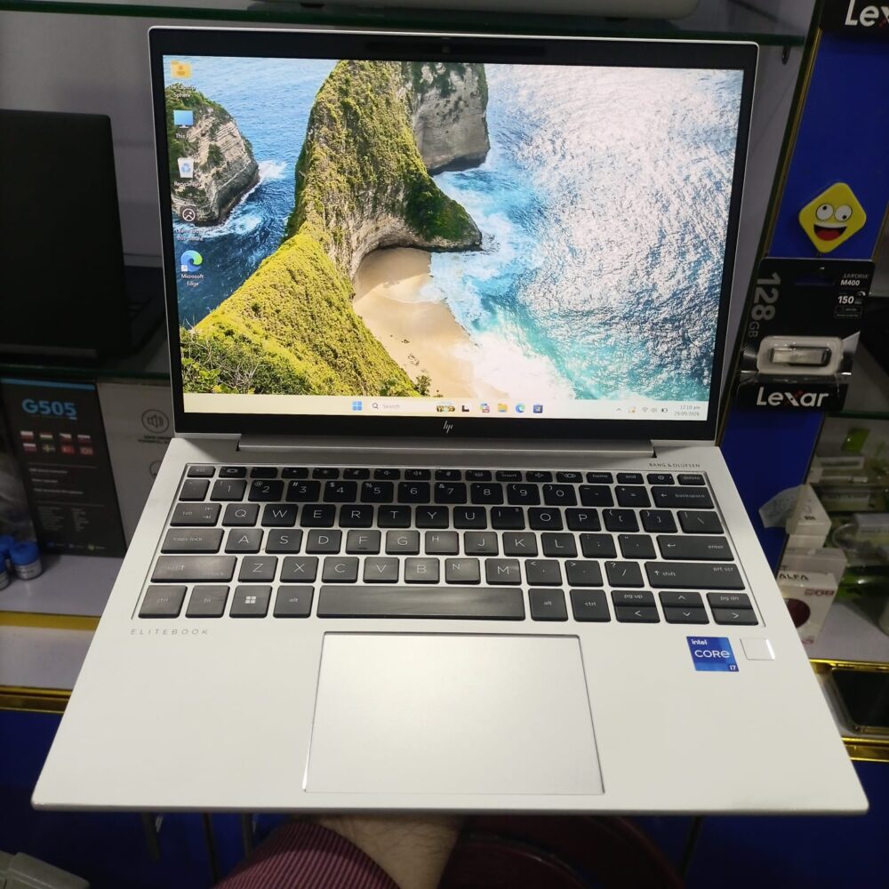 HP EliteBook 830 G9 – Core i7 12th Gen | 16GB RAM | 256GB NVMe SSD